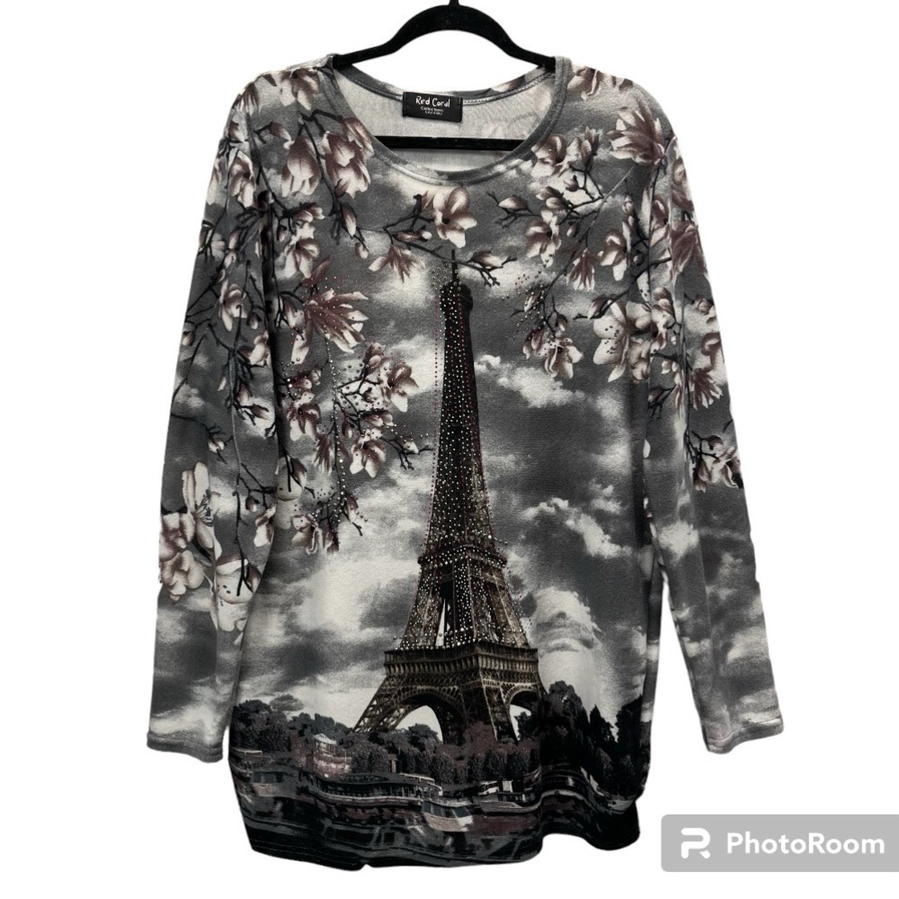 Eiffel Tower Paris light knit sweater size xl
